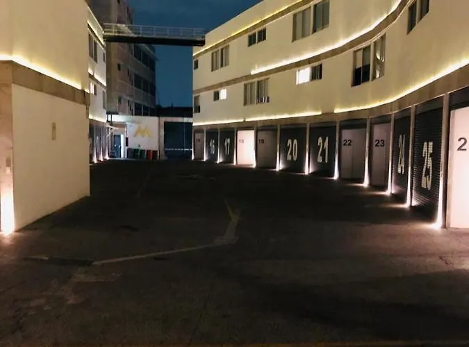 Hotel M Elite Golden 3*