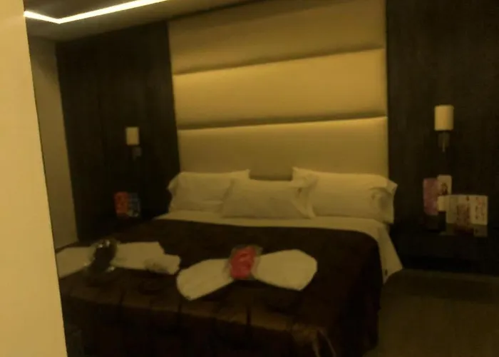 Hotel M Elite Golden 3*